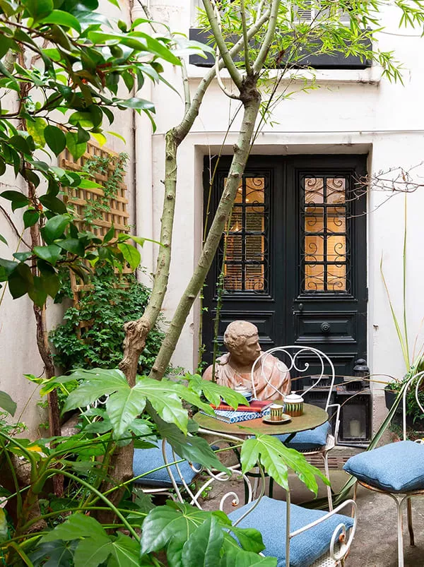 Exceptional private mansion located in Paris for sale at Junot